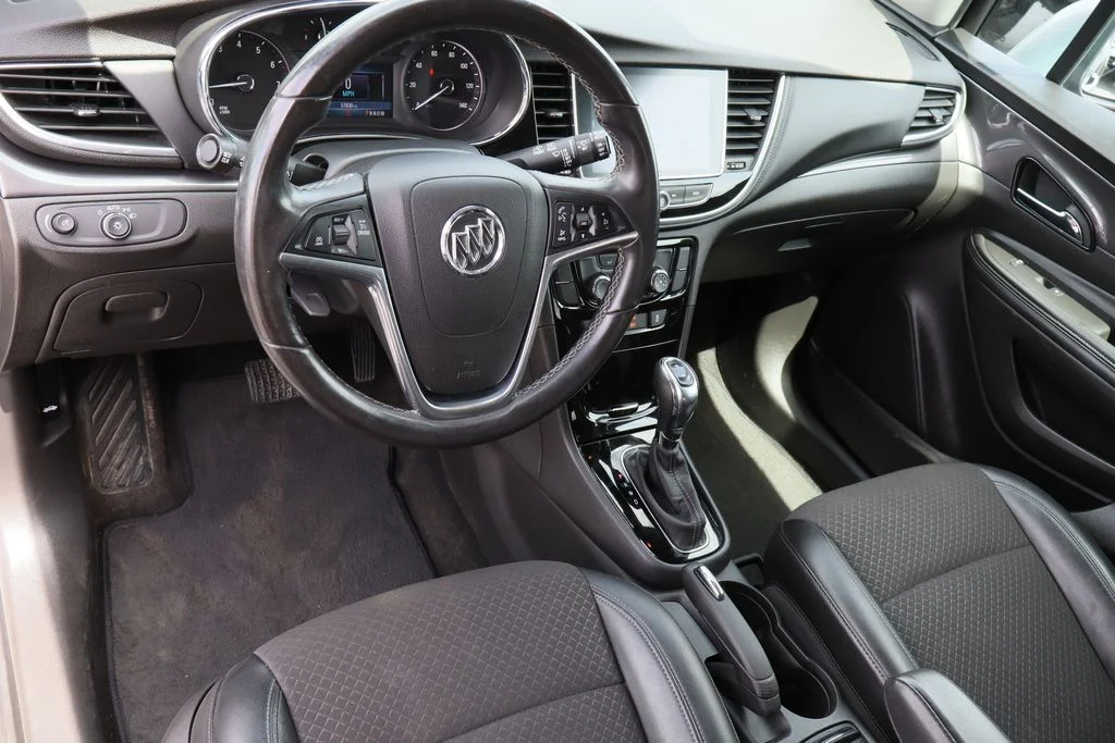 Used 2019 Gray Buick Preferred image 11