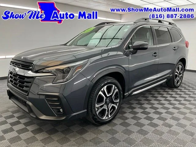 2023 Subaru Ascent Limited 7 Passenger's photo