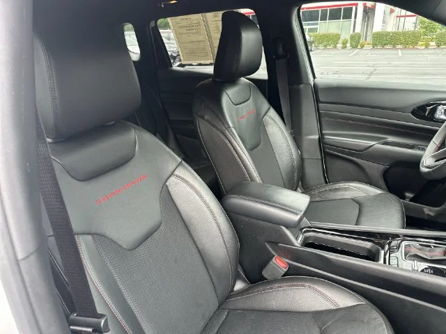 Used 2025 White Jeep Trailhawk image 35