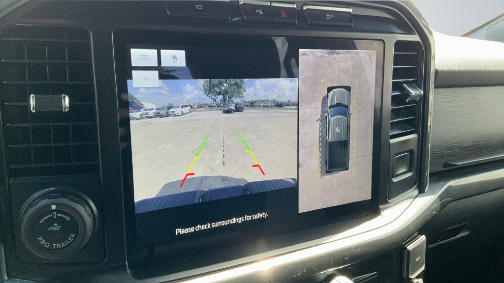 Used 2023 Gray Ford XLT image 12