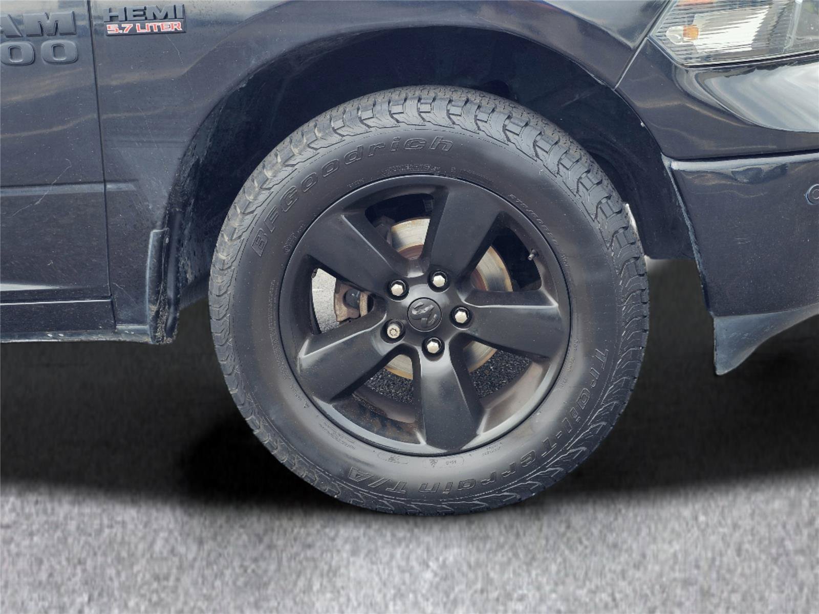Used 2018 Black Clearcoat Ram Lone Star image 37