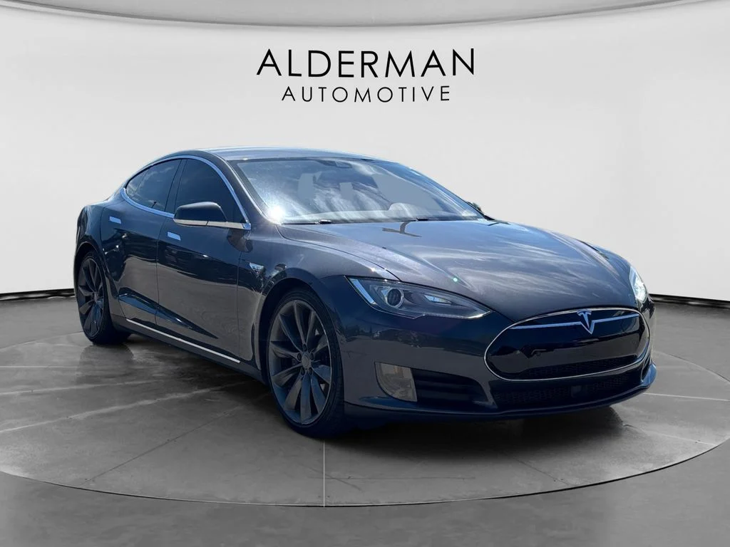 Used 2015 Gray Tesla 70D image 7