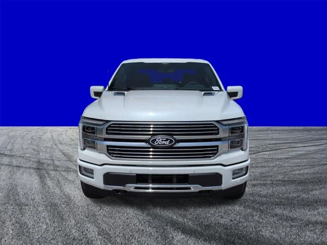 New 2026 Star White Metallic Tri-Coat Ford Platinum® image 8