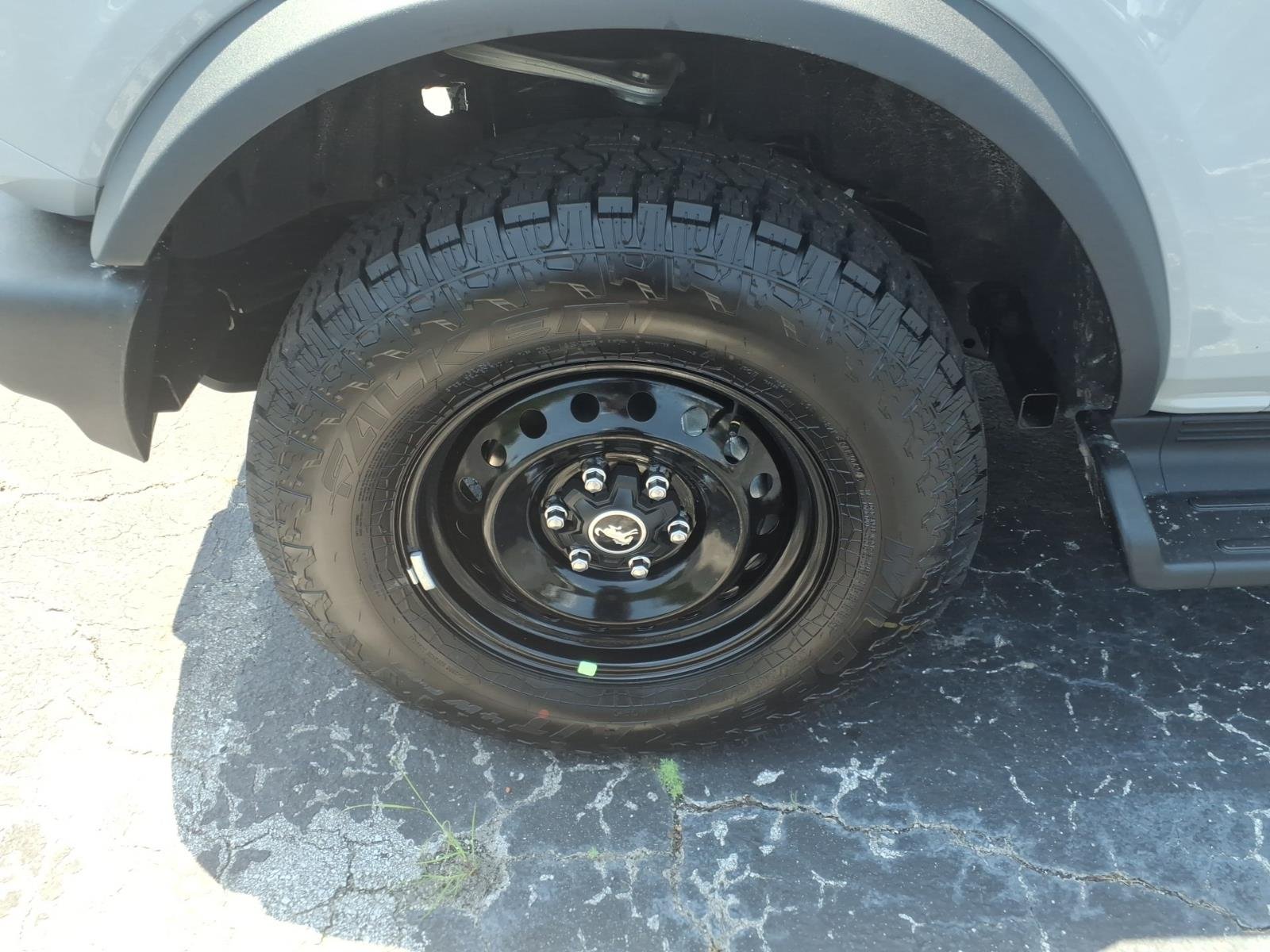 New 2026 Avalanche Gray Ford Outer Banks® image 4