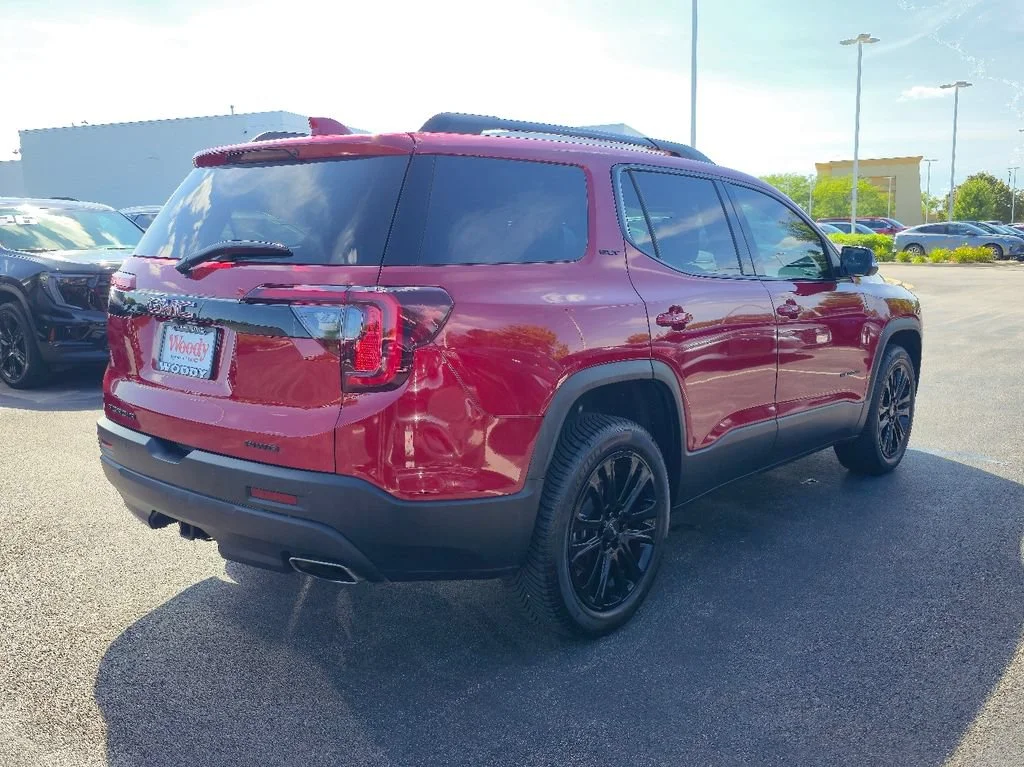 Certified Used 2023 VOLCANIC RED TINTCOAT GMC SLT image 7