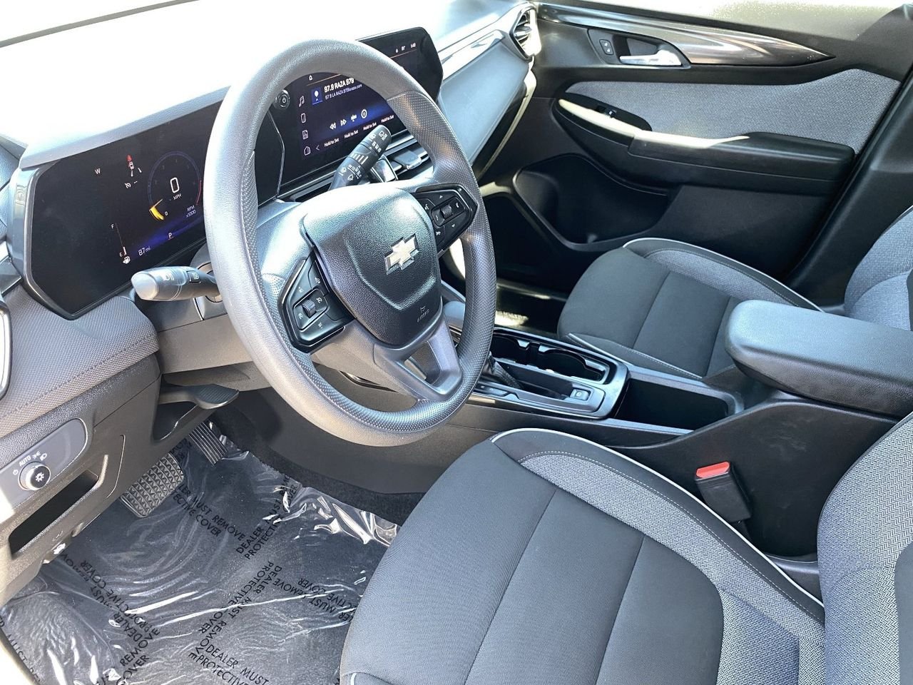 Used 2024 Sterling Gray Chevrolet LT image 27