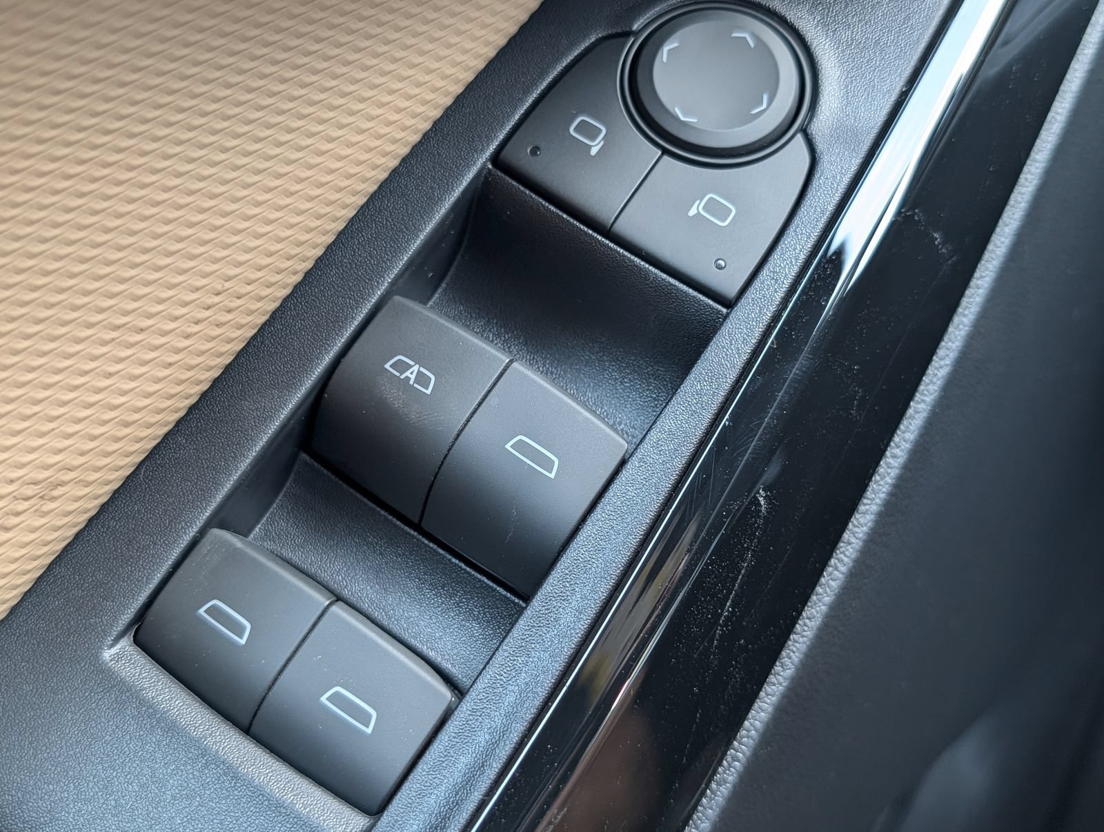 2027 Chevrolet Equinox ACTIV - Photo 22