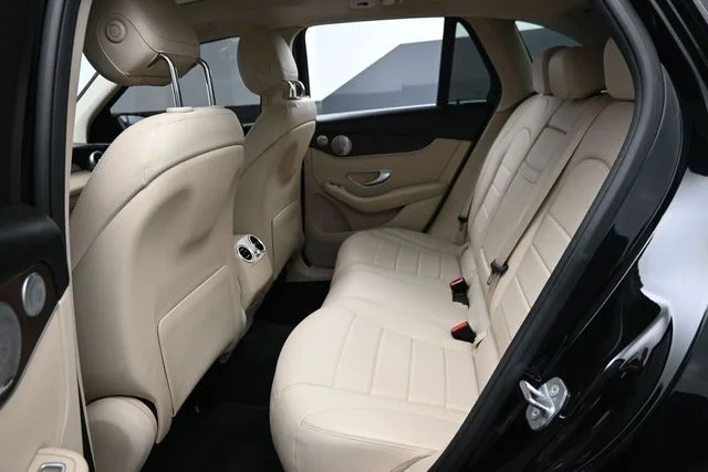 Used 2019 Black Mercedes-Benz GLC 300 image 8