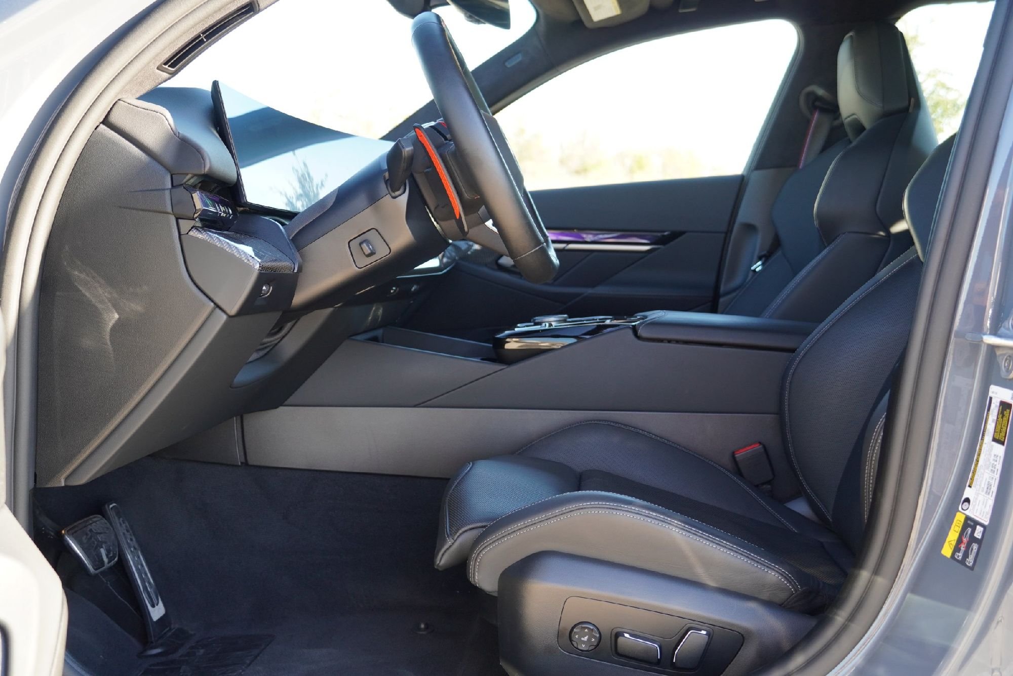 2025 BMW M5 M5 Touring - Photo 30