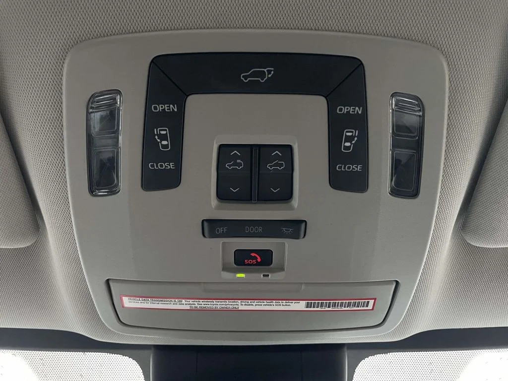 Used 2022 Celestial Silver Metallic Toyota XLE image 21