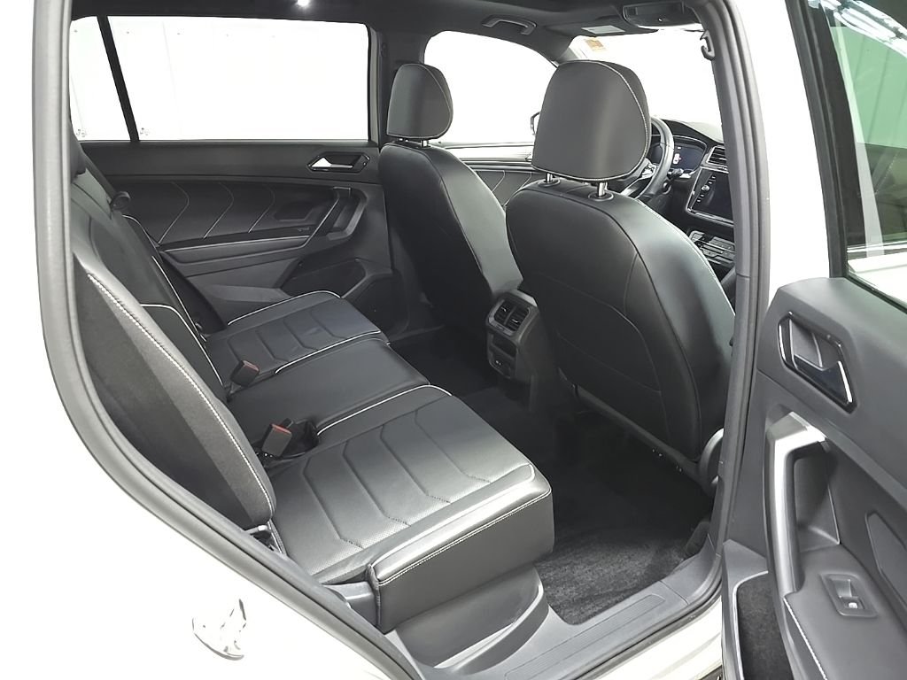 Used 2024 White Volkswagen 2.0T SEL R-Line image 20