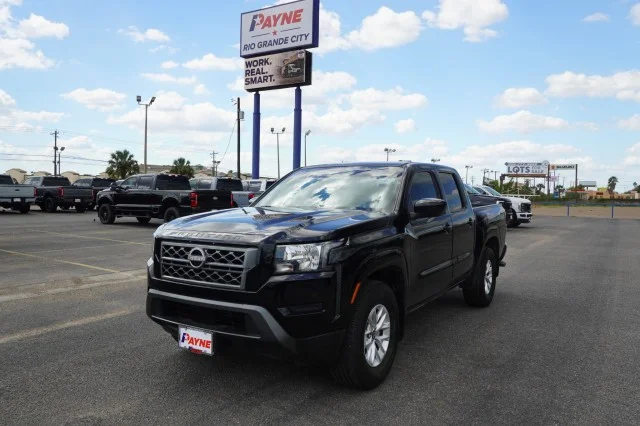 2024 Nissan Frontier SV