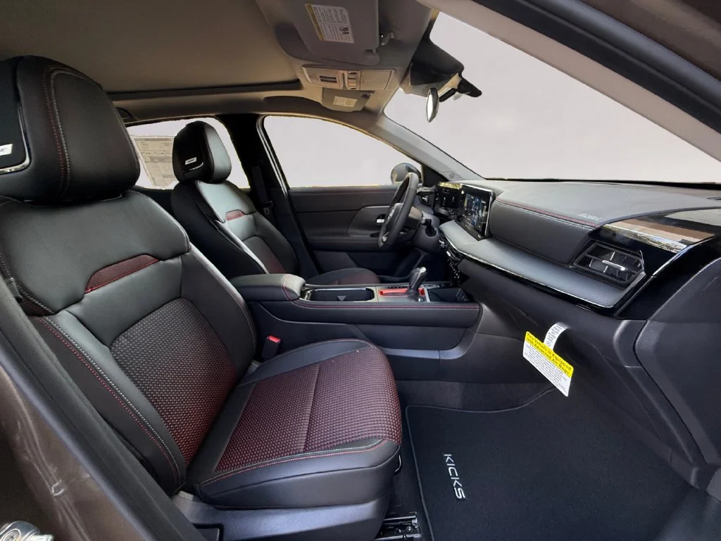 New 2027 Brown Nissan SR image 17