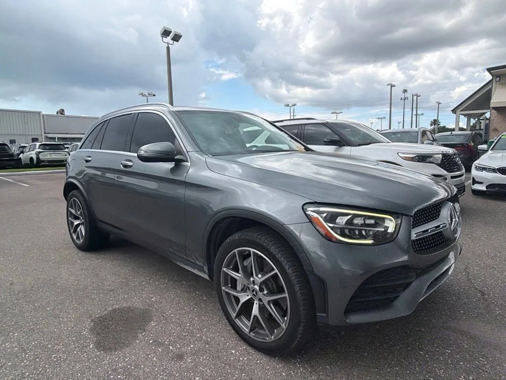 Used 2020  Mercedes-Benz GLC 300 image 17