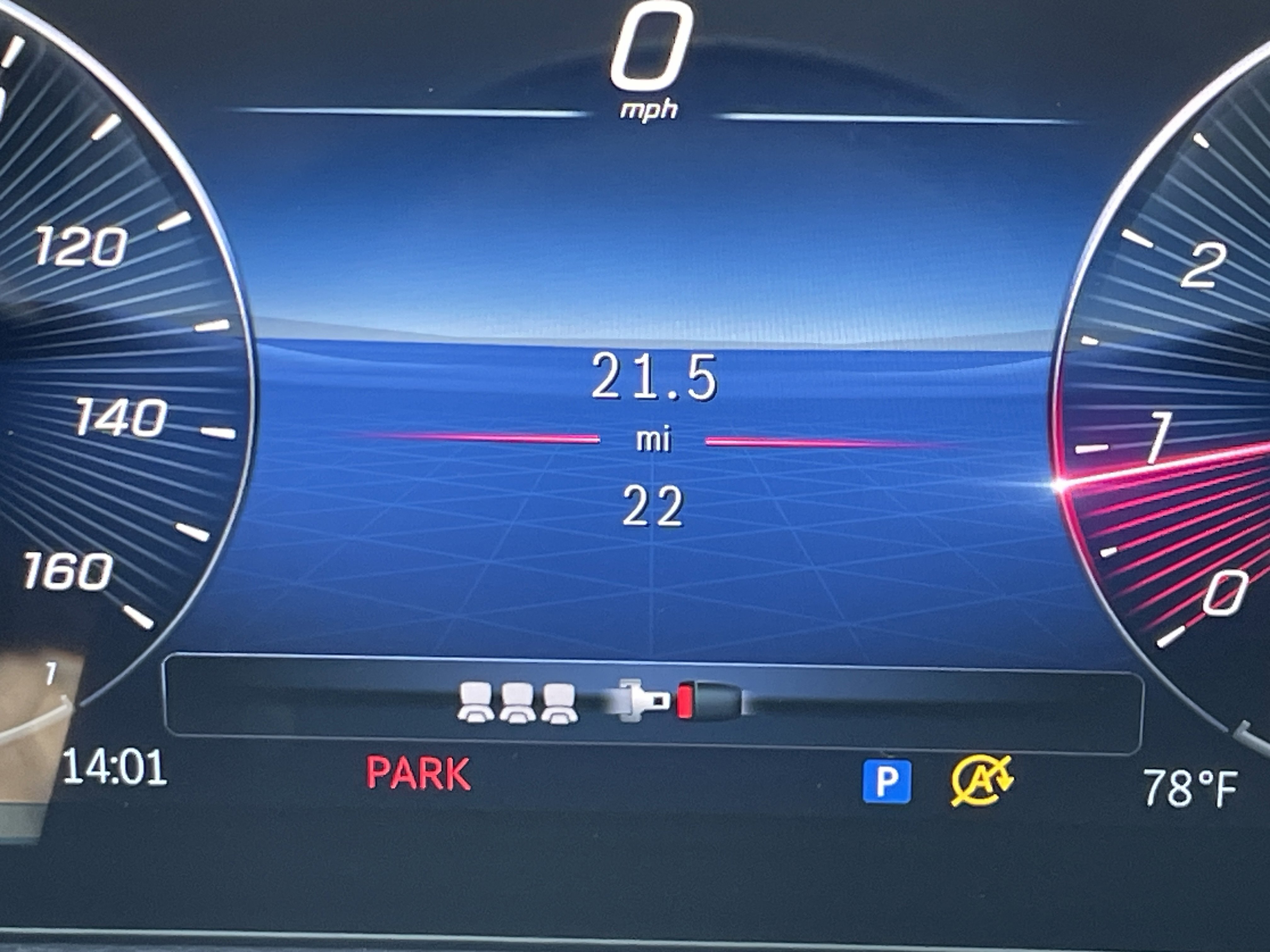 New 2026 Polar White Mercedes-Benz GLA 250 SUV image 18