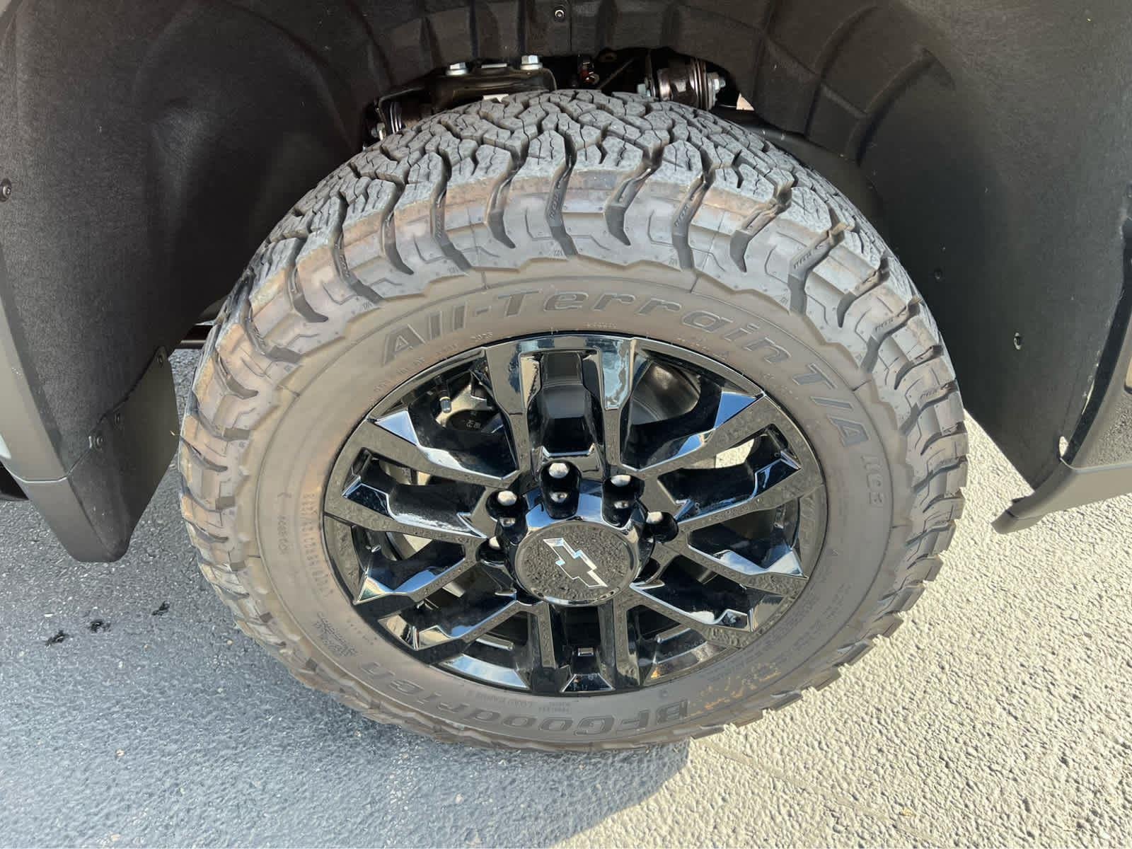 2026 Chevrolet Silverado 3500 HD LTZ - Photo 10