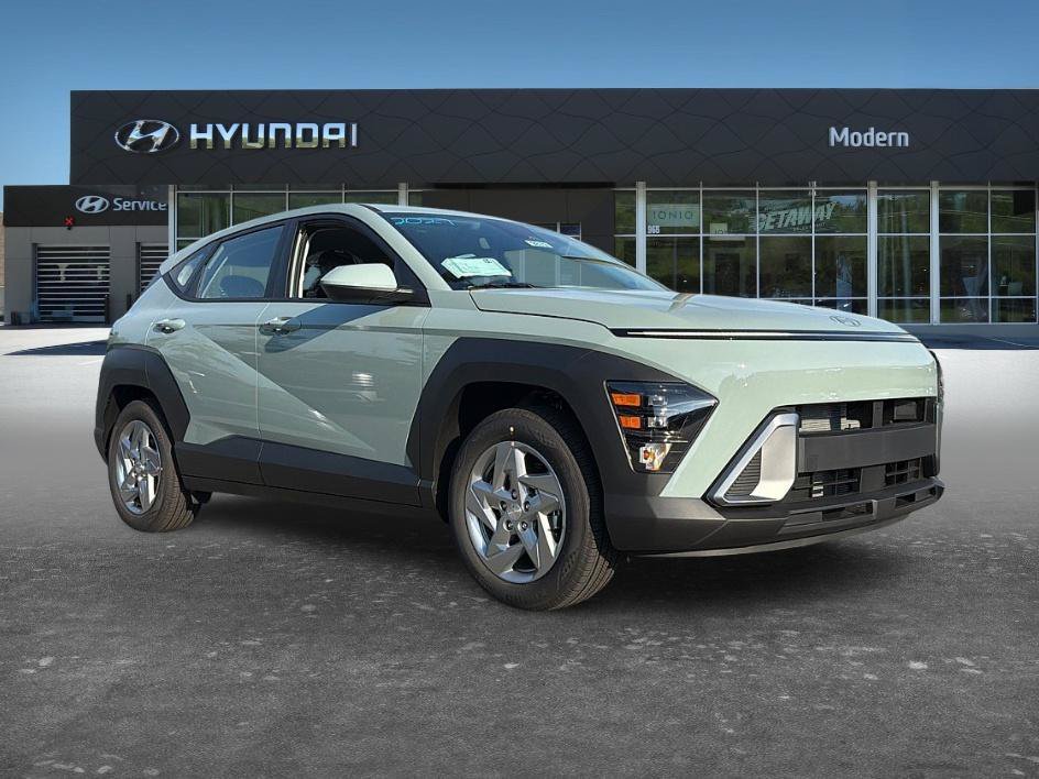New 2027 Mirage Green Hyundai SE FWD image 2