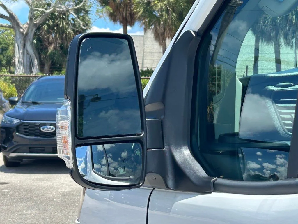 Certified Used 2024 Oxford White Ford XLT image 17