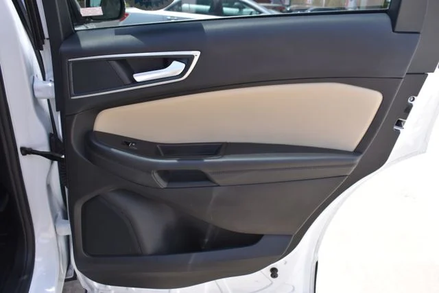 Used 2024 White Ford SEL image 15