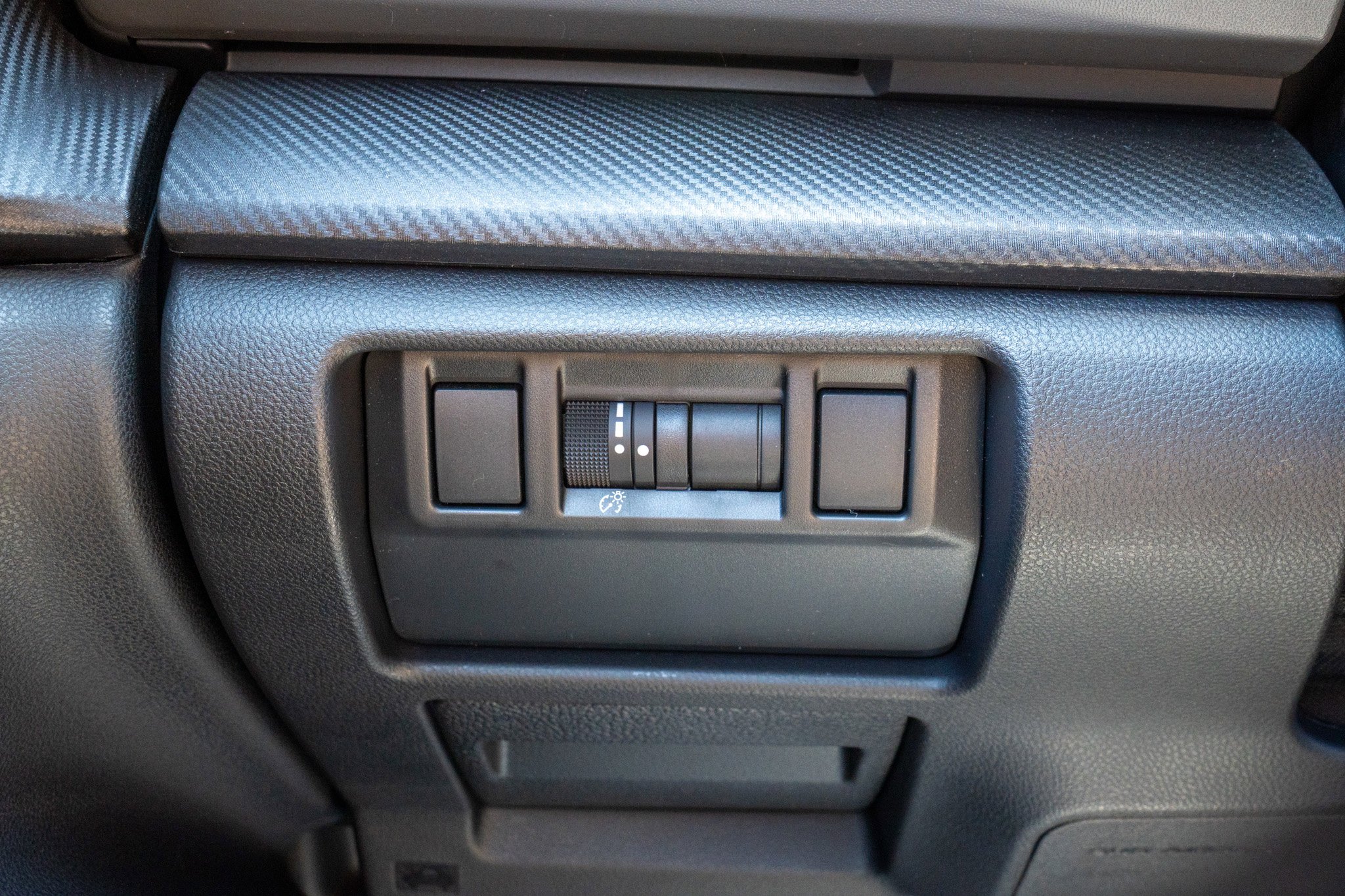 New 2026 LITHIUM RED PEARL Subaru Premium image 27