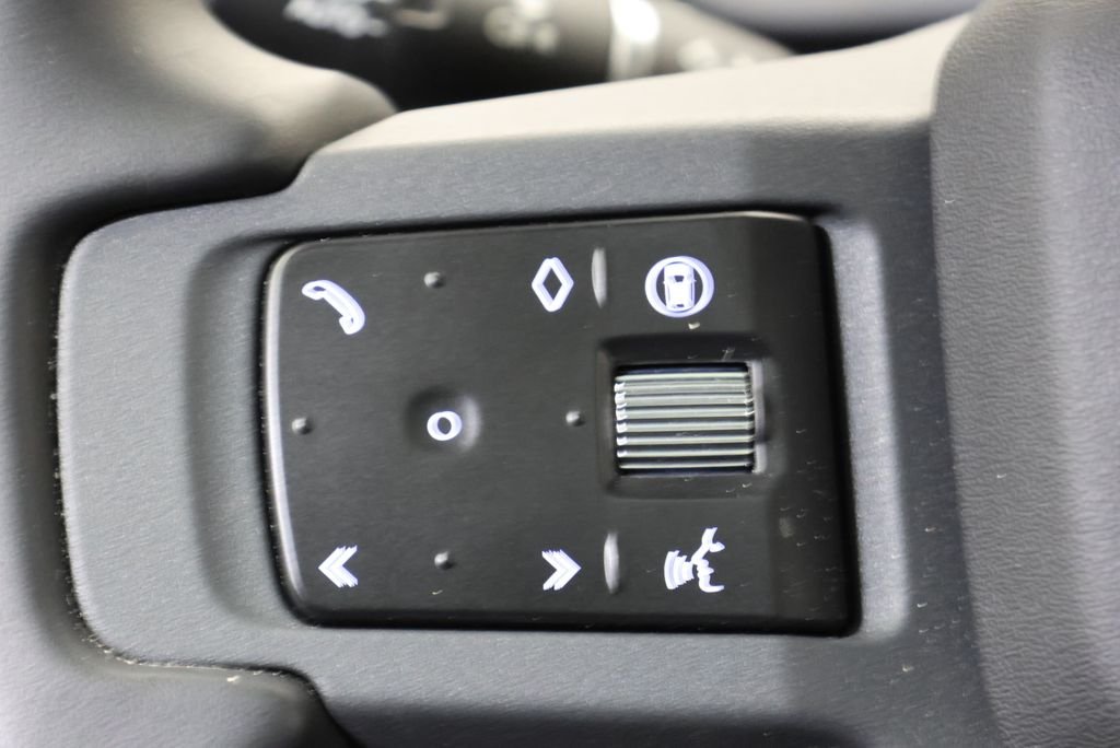 Used 2026 Fuji White Land Rover S image 18