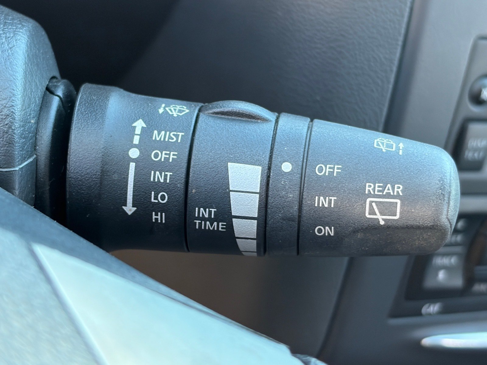 Used 2013 Red Nissan S image 22