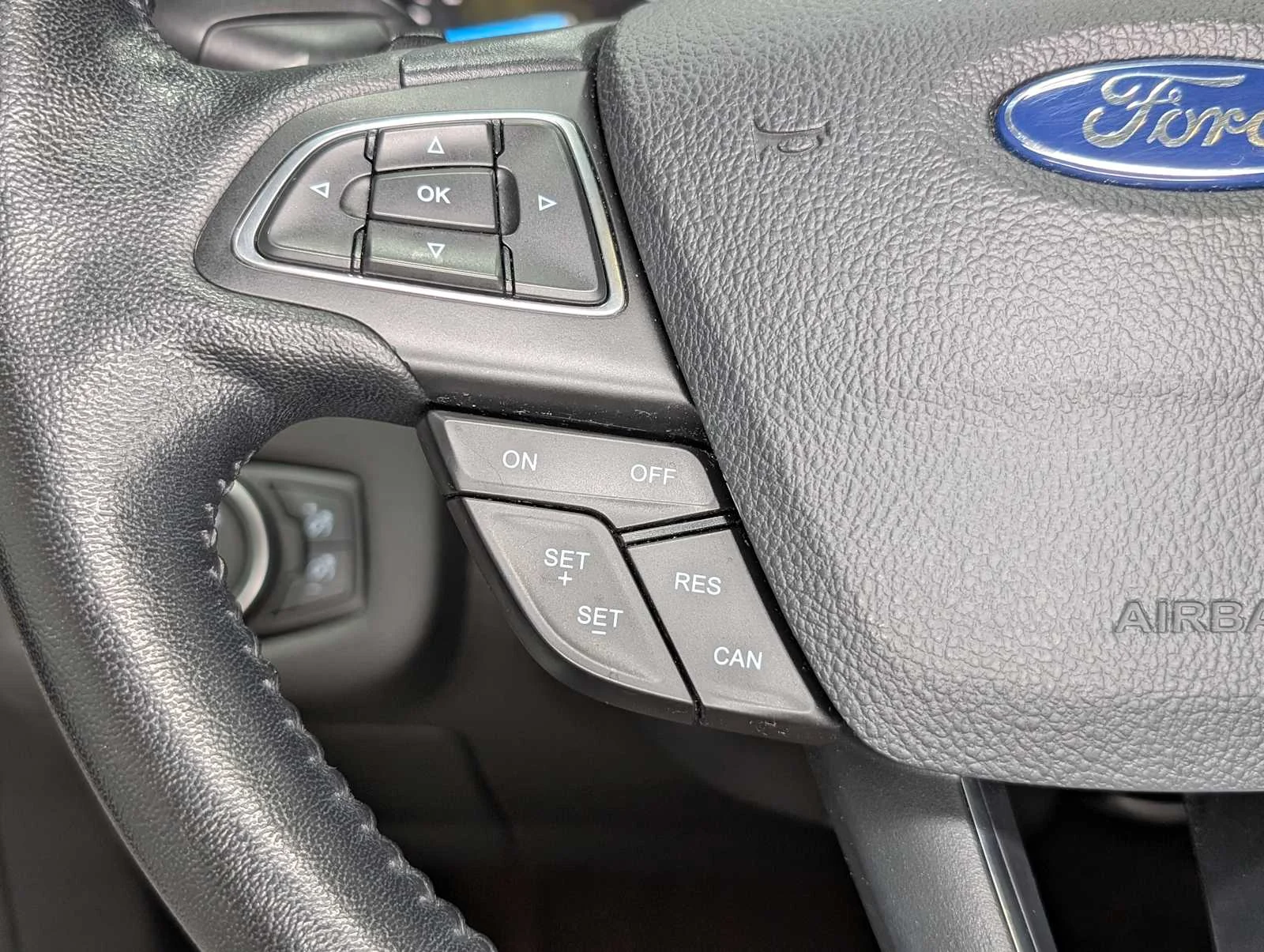 Used 2017 White Platinum Metallic Tri-Coat Ford SE image 35