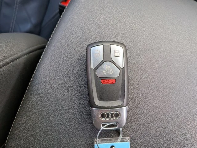 Used 2022 Silver Audi 45 S line Premium image 34