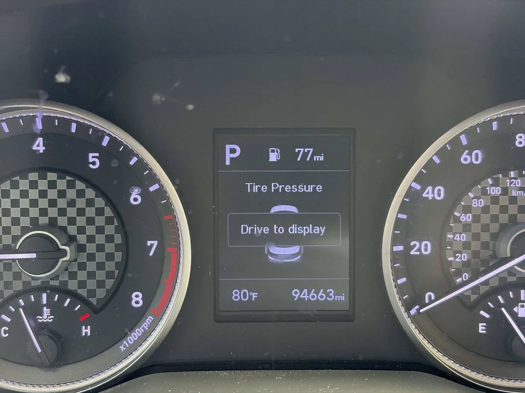 Used 2020 Black Hyundai Value Edition image 12
