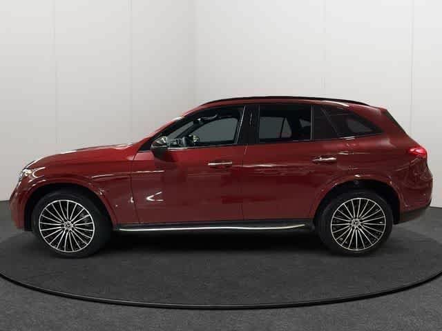 Certified Used 2026 MANUFAKTUR Patagonia Red Metallic Mercedes-Benz GLC 300 image 3