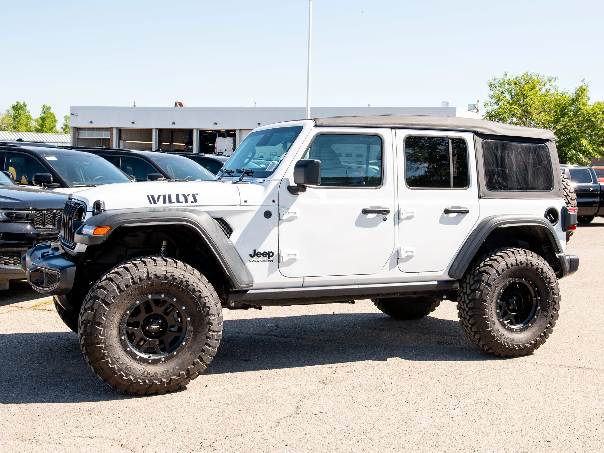 New 2026 White Jeep Willys*, 3.5 Inch Lift, 37 Inch Tires image 3