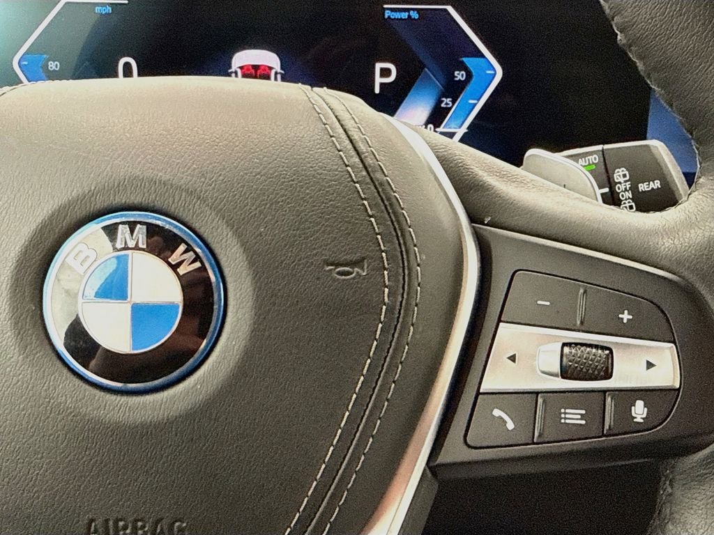 2026 BMW X5 50e - Photo 12