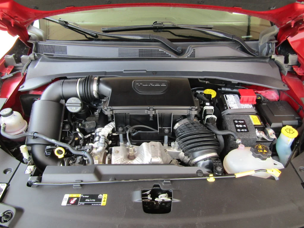 Used 2025 Red Jeep Limited image 29
