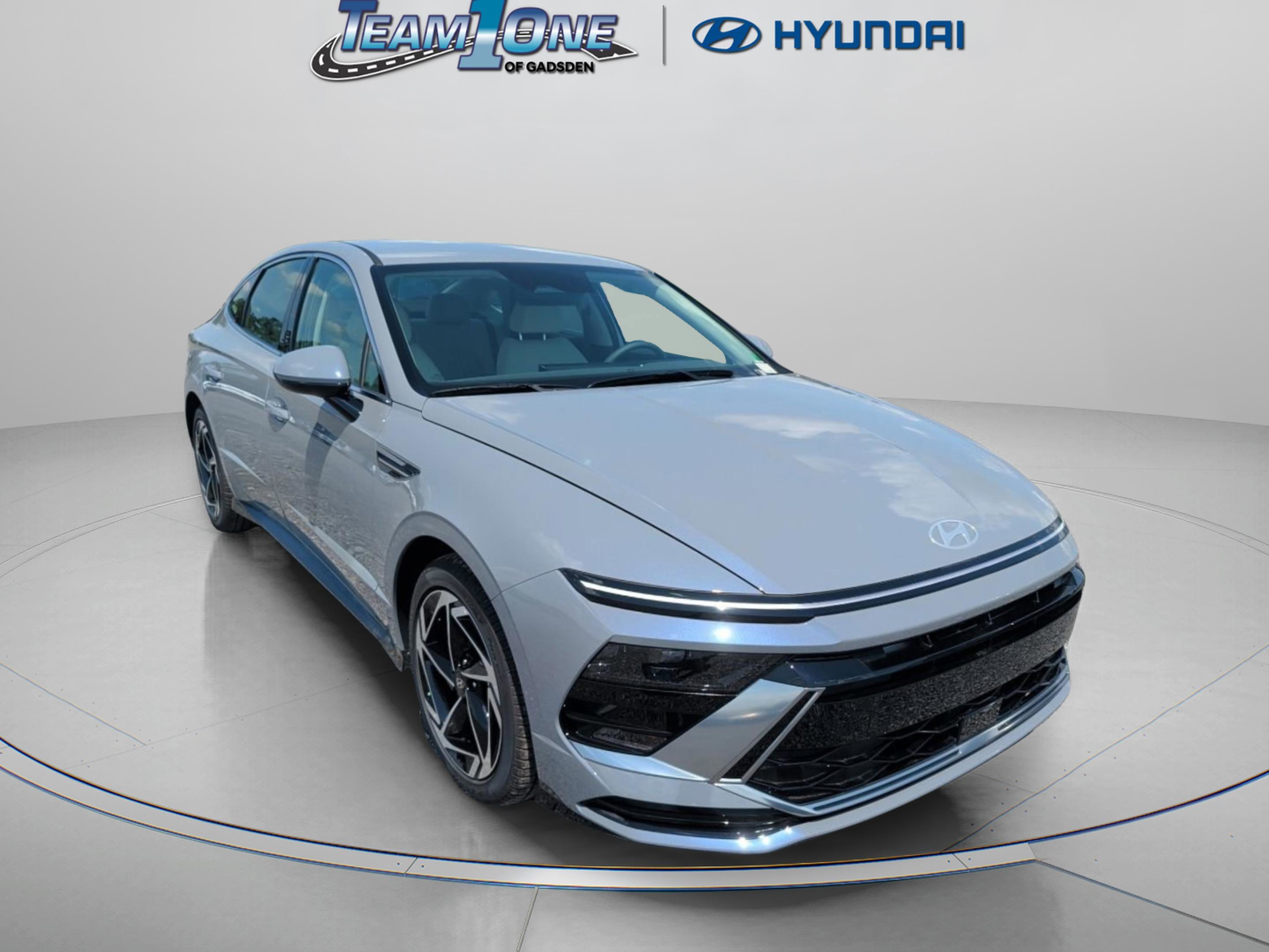 2026 Hyundai Sonata SEL AWD's photo