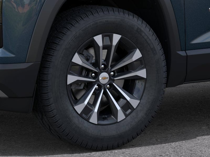 2027 Chevrolet Equinox LT - Photo 10