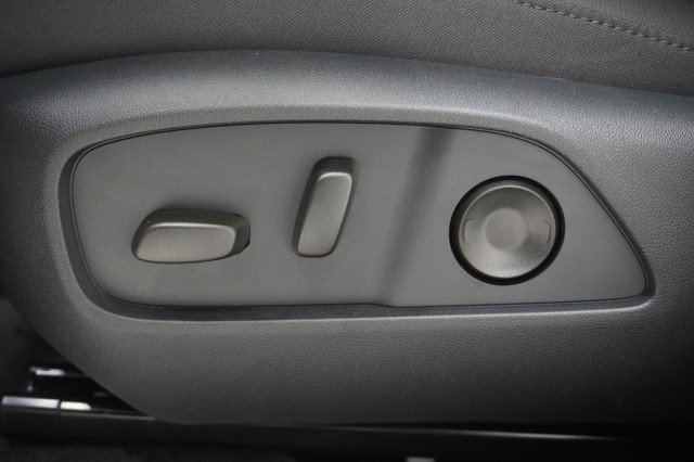 2027 GMC Terrain Denali - Photo 18