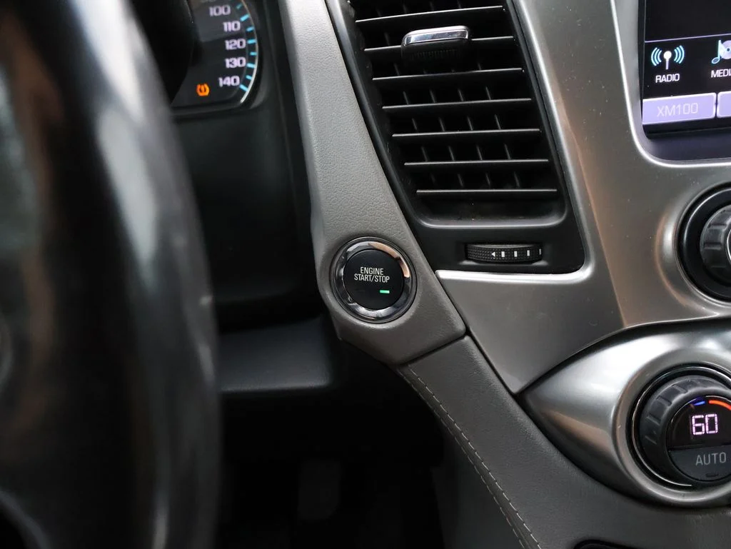 Used 2018 Gray Chevrolet LT image 29