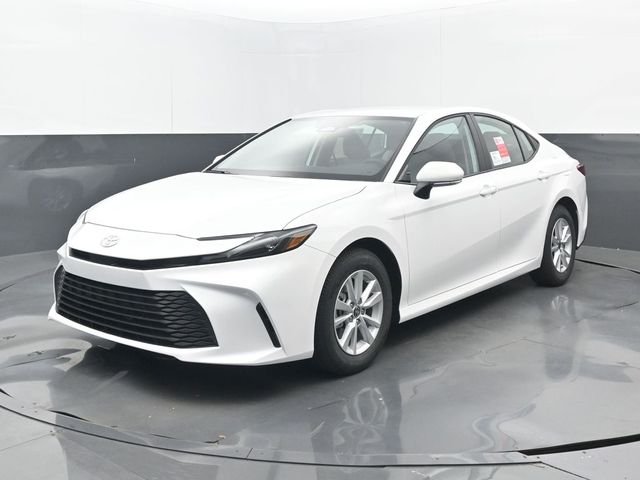 New 2026 Ice Cap Toyota LE image 21