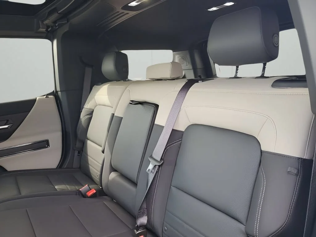 New 2026 Interstellar White GMC 2X image 23