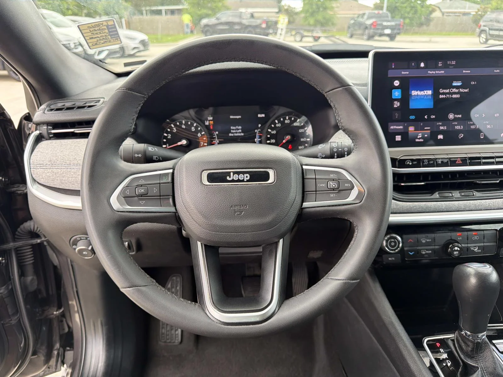Used 2024 Gray Jeep Latitude 4x4 image 21