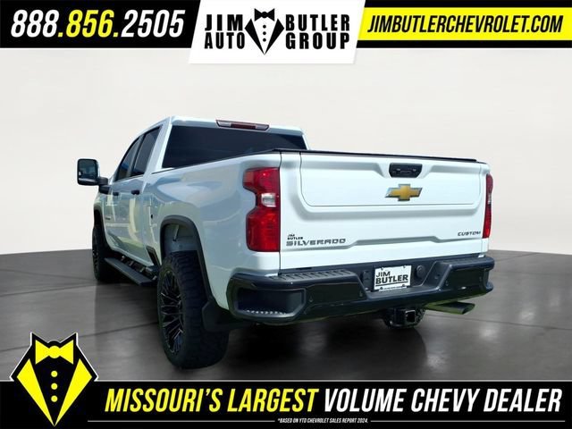 New 2026 Summit White Chevrolet Custom image 2