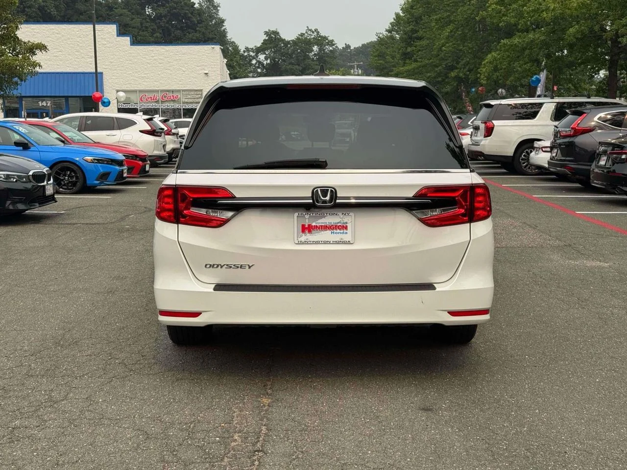 Used 2023 Platinum White Pearl Honda EX-L image 6