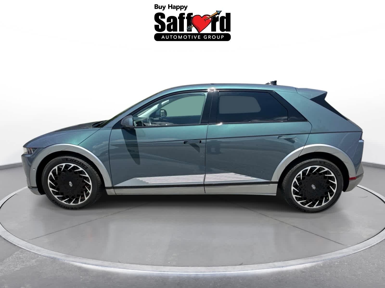Used 2023 Digital Teal Hyundai Limited image 5