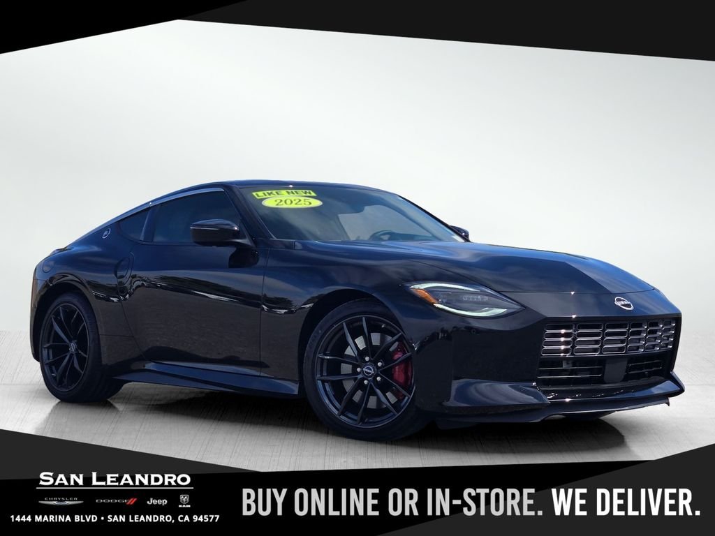 2025 Nissan Z Performance 6MT's photo