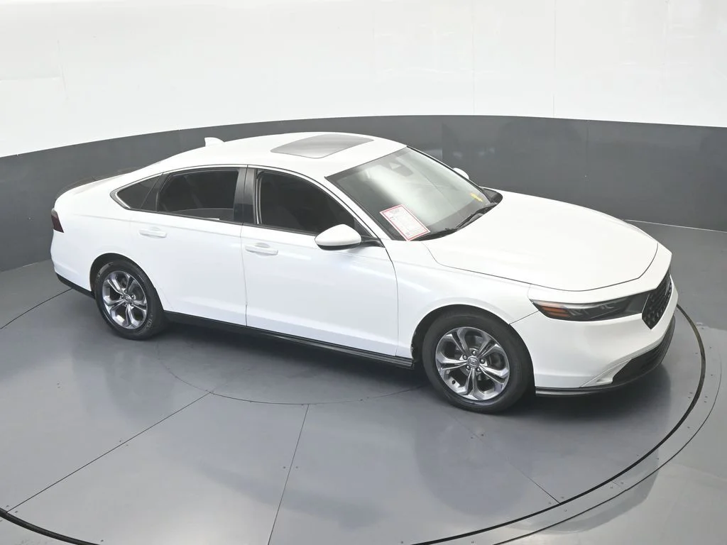 Used 2024 White Honda EX image 51