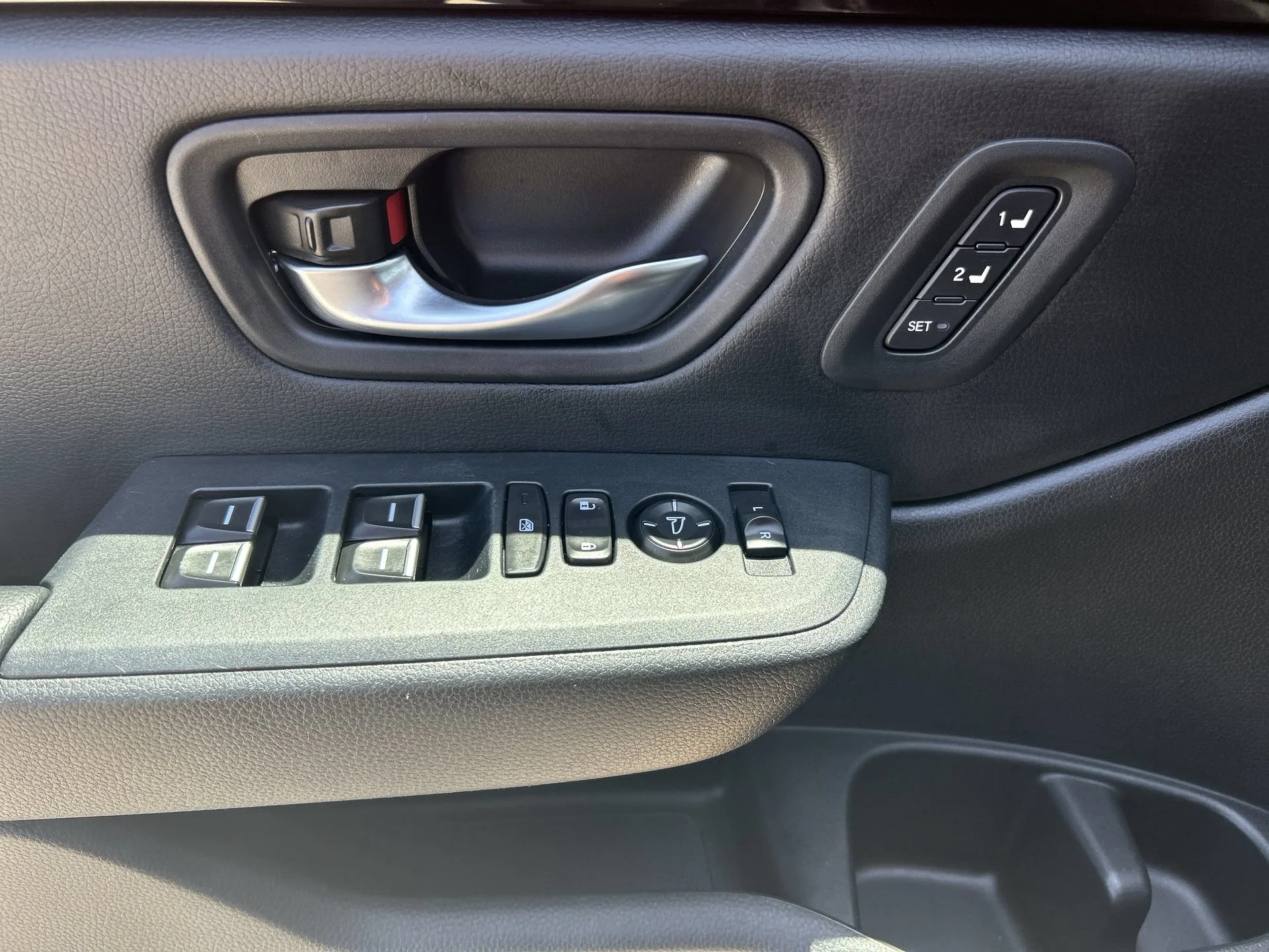 2023 Honda Pilot EX-L - Photo 15