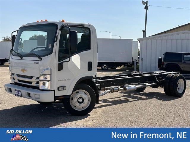 2025 Chevrolet Low Cab Forward 5500 XG 