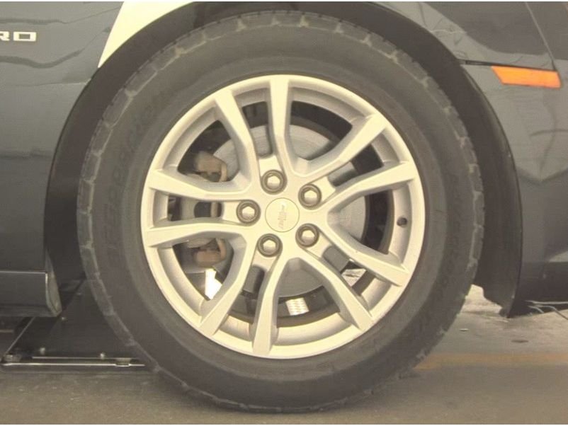 Used 2014 Ashen Gray Metallic Chevrolet LS image 21