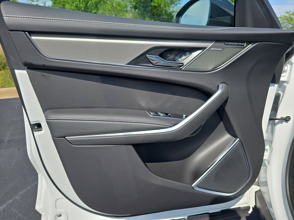 2026 Jaguar F-Pace R-Dynamic S - Photo 34