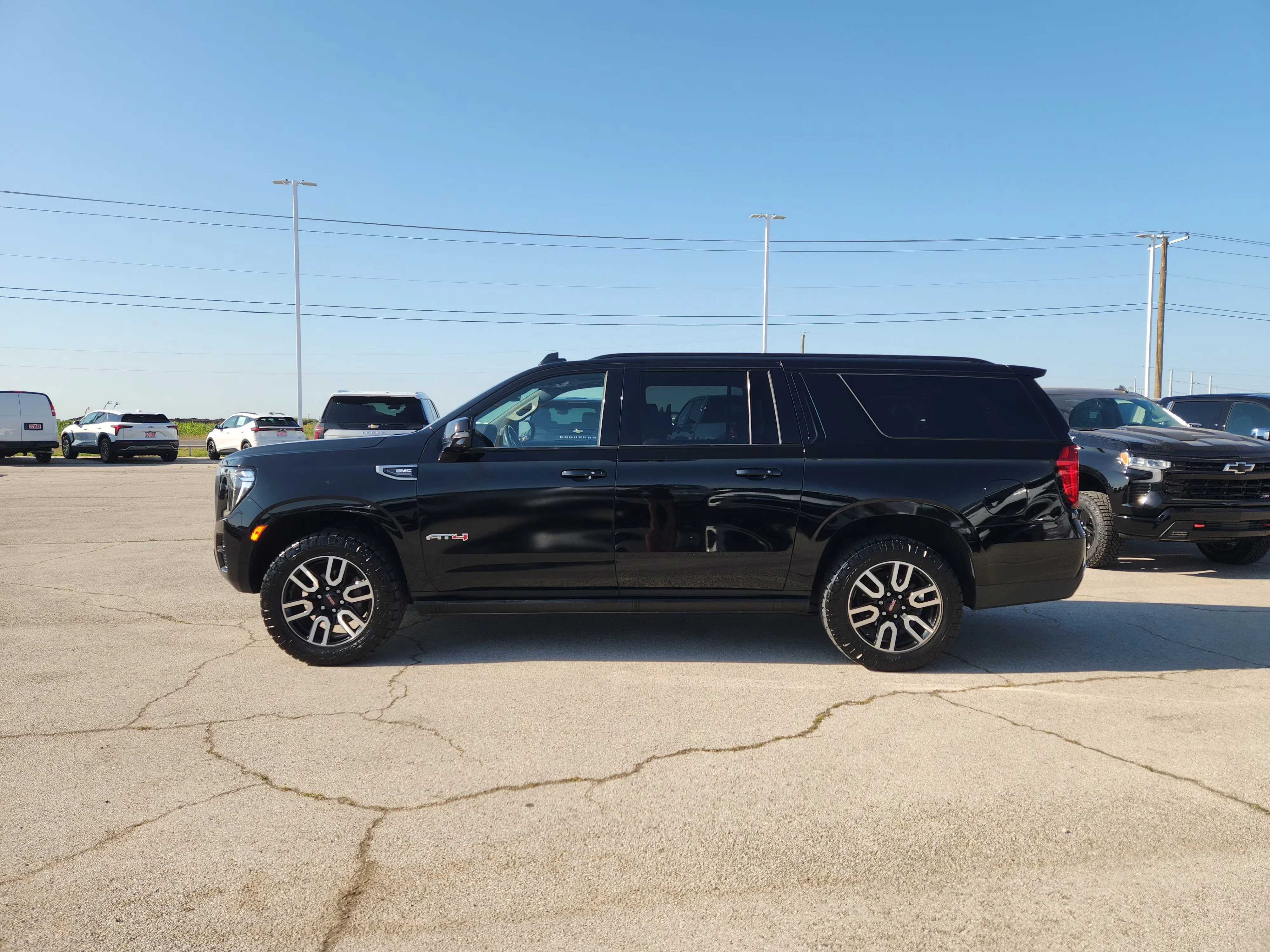 Used 2021 Onyx Black GMC AT4 image 4